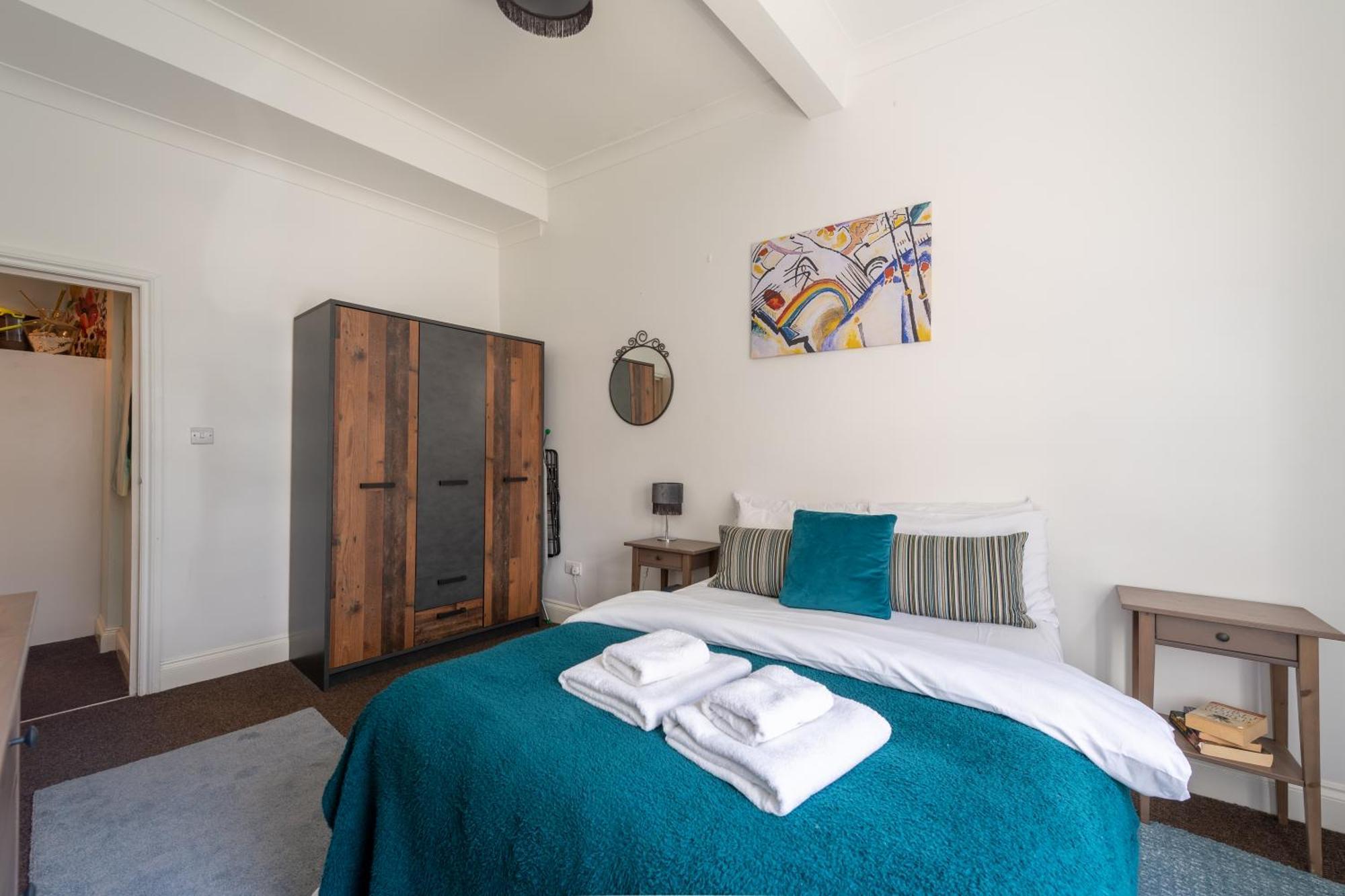 Spacious Comfy 2Br Flat 런던 외부 사진